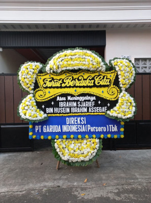 Papan Bunga Duka di Menou